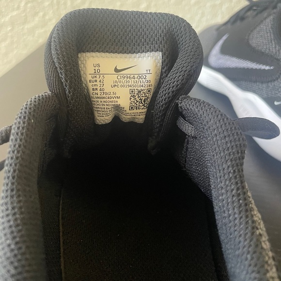 Nike Flex Experience Running Shoe - Women's size 10 - black - Picture 5 of 6